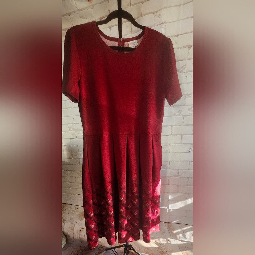 Elegant Red Midi Dress